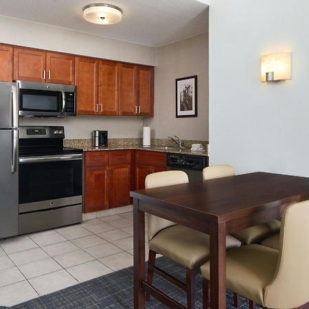 Residence Inn Charlotte Uptown Bagian luar foto