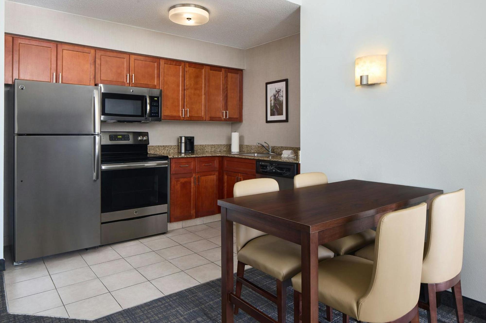 Residence Inn Charlotte Uptown Bagian luar foto