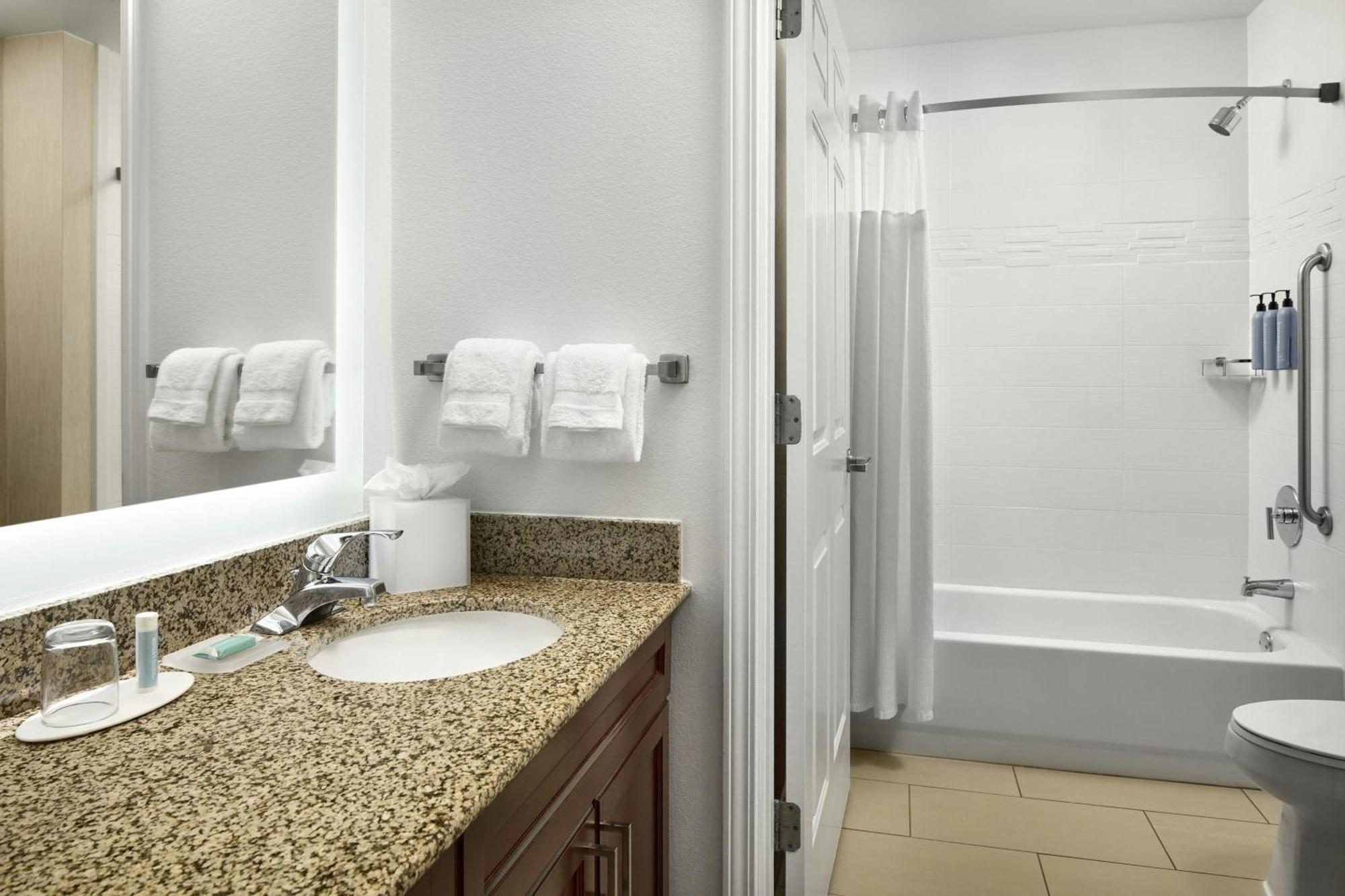 Residence Inn Charlotte Uptown Bagian luar foto